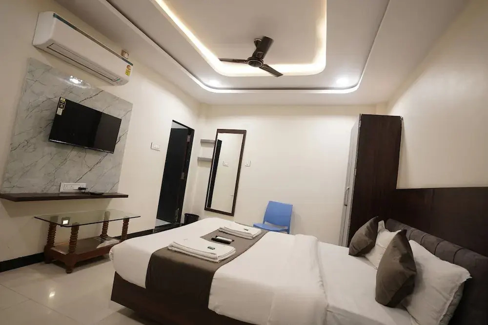 Удджайн: Hotel Dev kripa