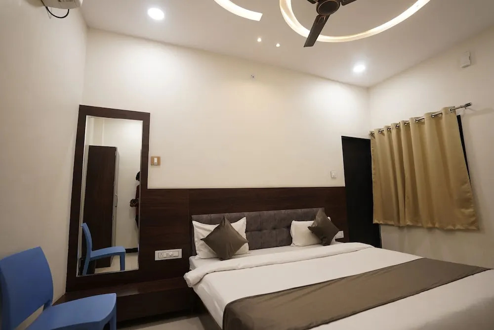 Удджайн: Hotel Dev kripa