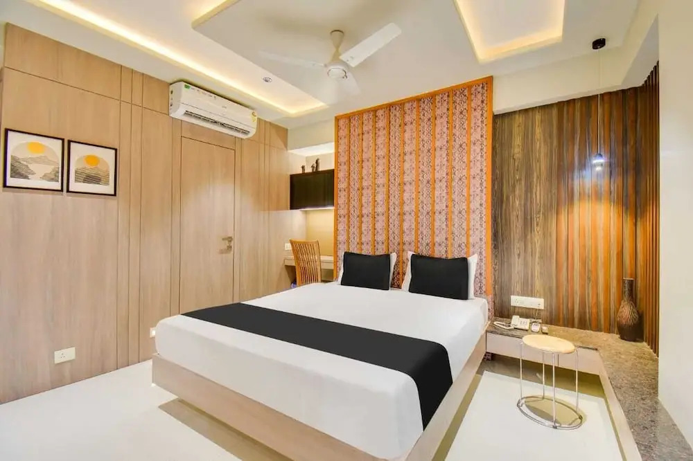 Пуна: Abssolute Homtel - Rooms and Suites