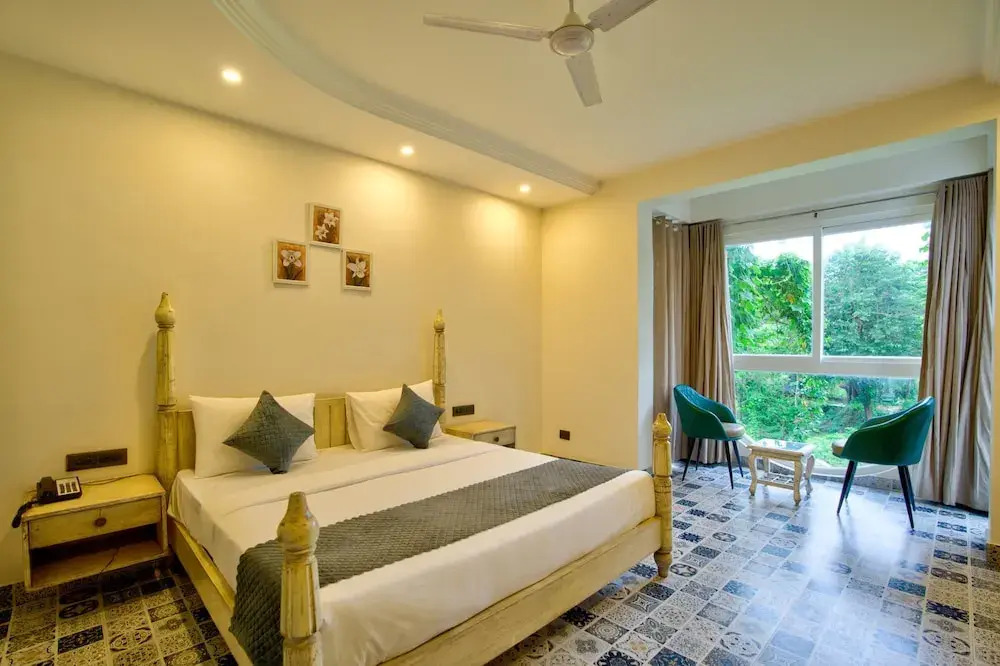 Арпора: The Goa Courtyard