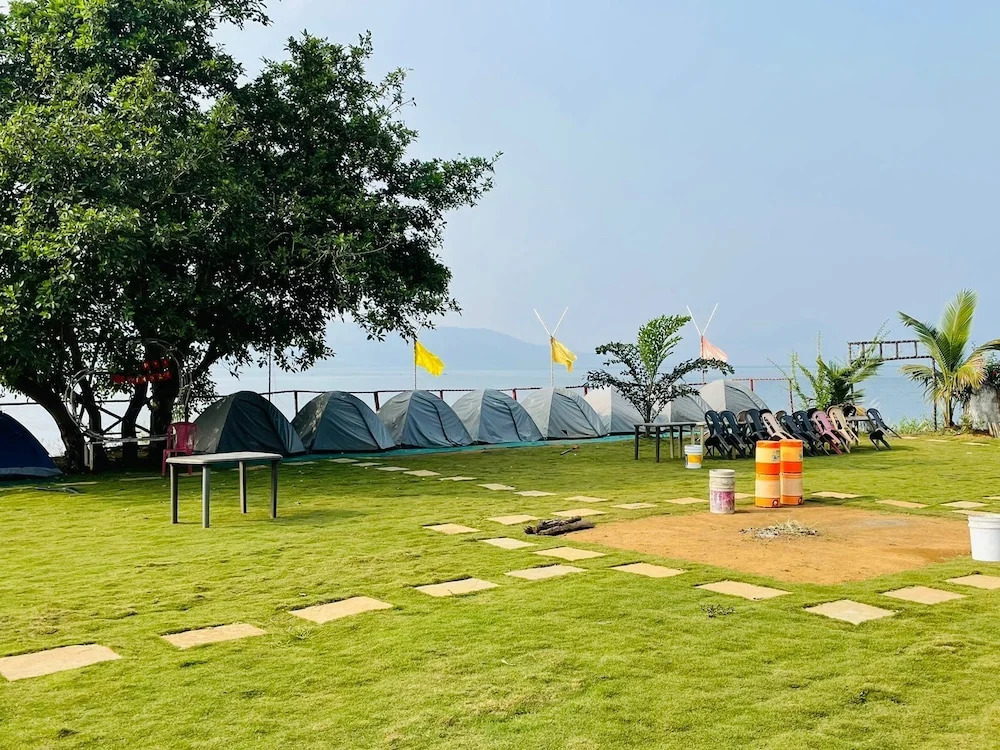 Хандала: Camping in Pawna Lake