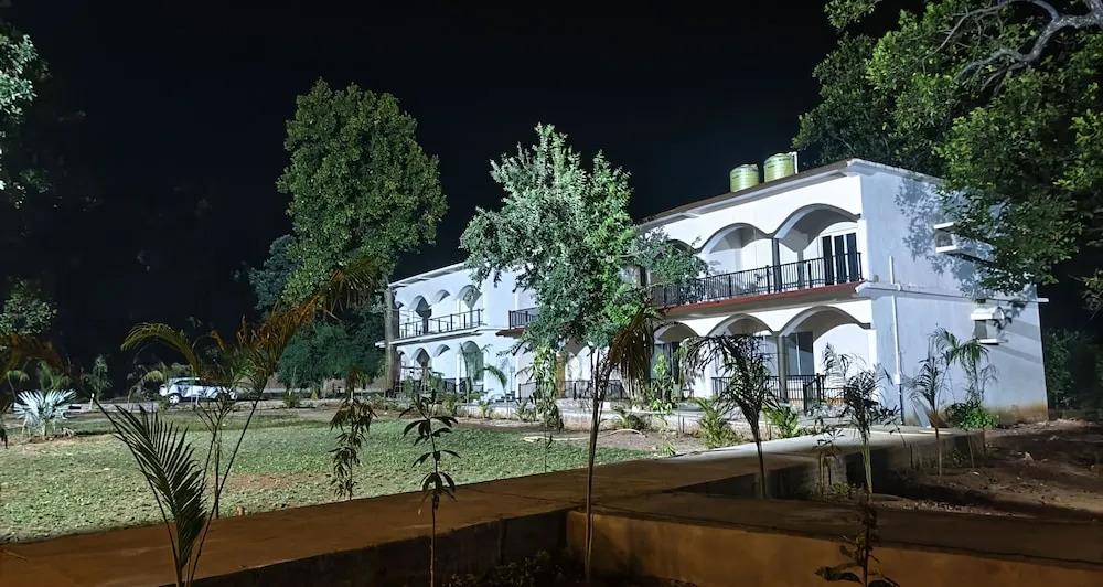 Панпата: Bandhavgarh Tiger Resort
