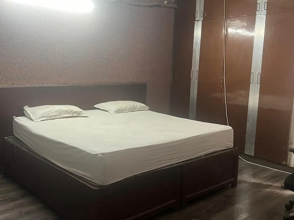 Гуруграм: Gurugram Home Residency