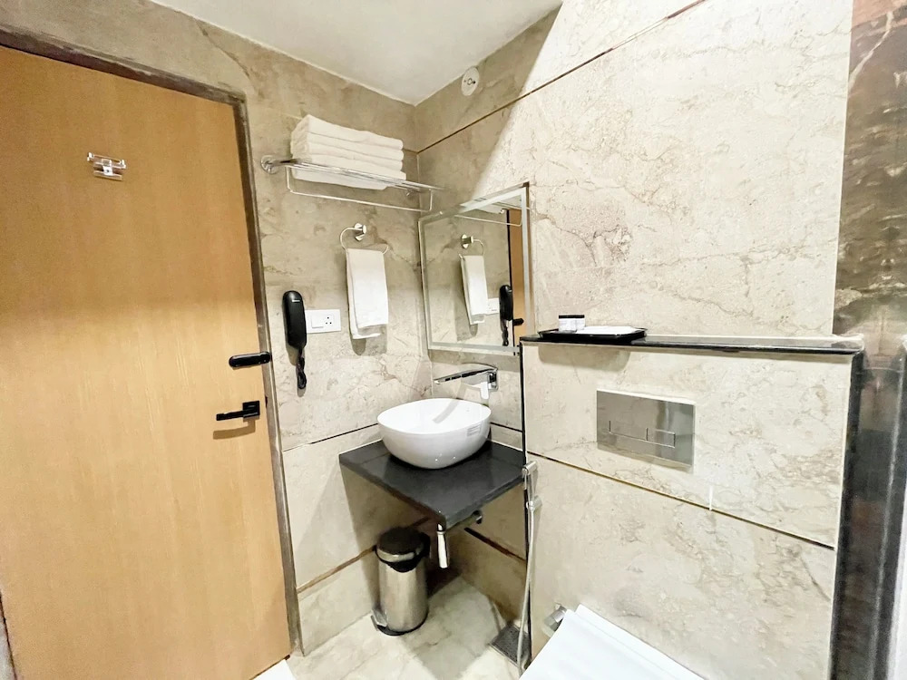 Варанаси: Hotel Mantavya - Varanasi near Temple