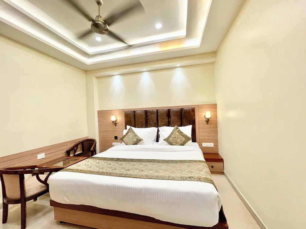 Варанаси: Hotel Mantavya - Varanasi near Temple