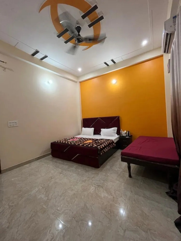 Айодхья: Vedas Villa