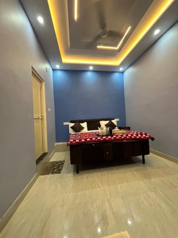 Айодхья: Vedas Villa