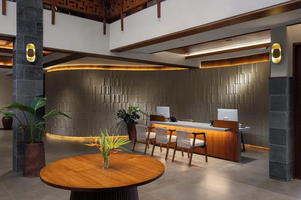 Султан-Батери: Sterling Lontano Waterfront Wayanad