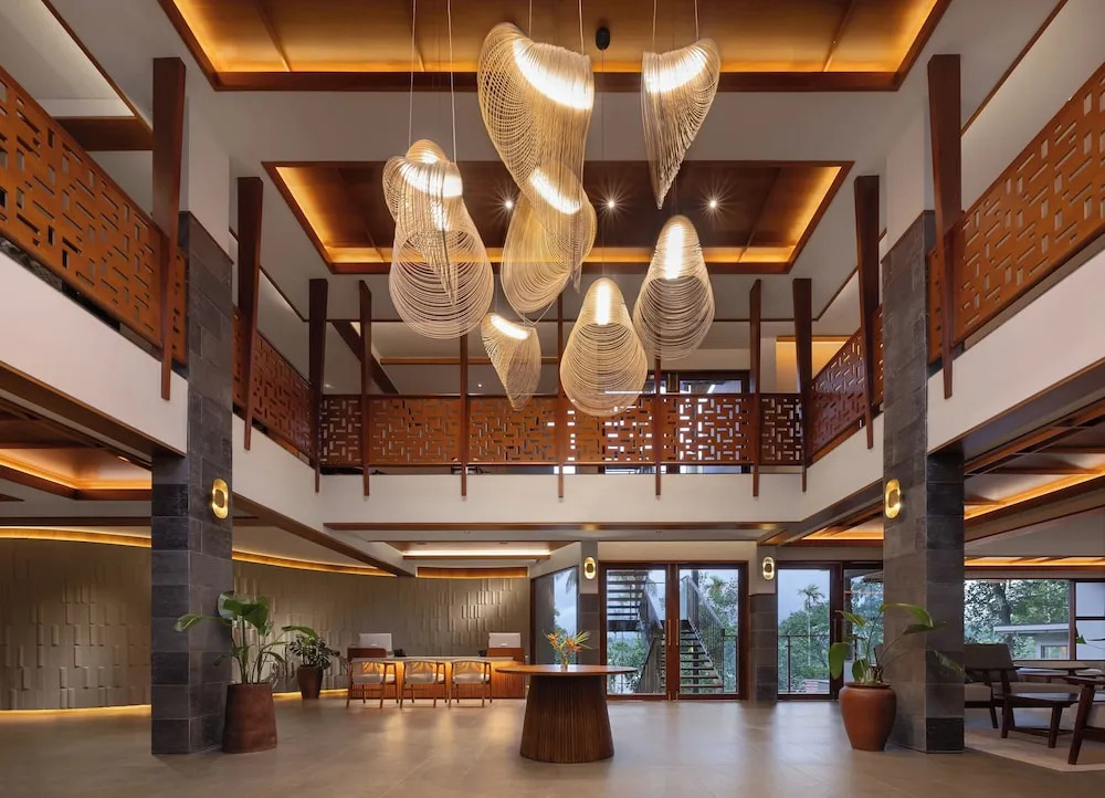 Султан-Батери: Sterling Lontano Waterfront Wayanad