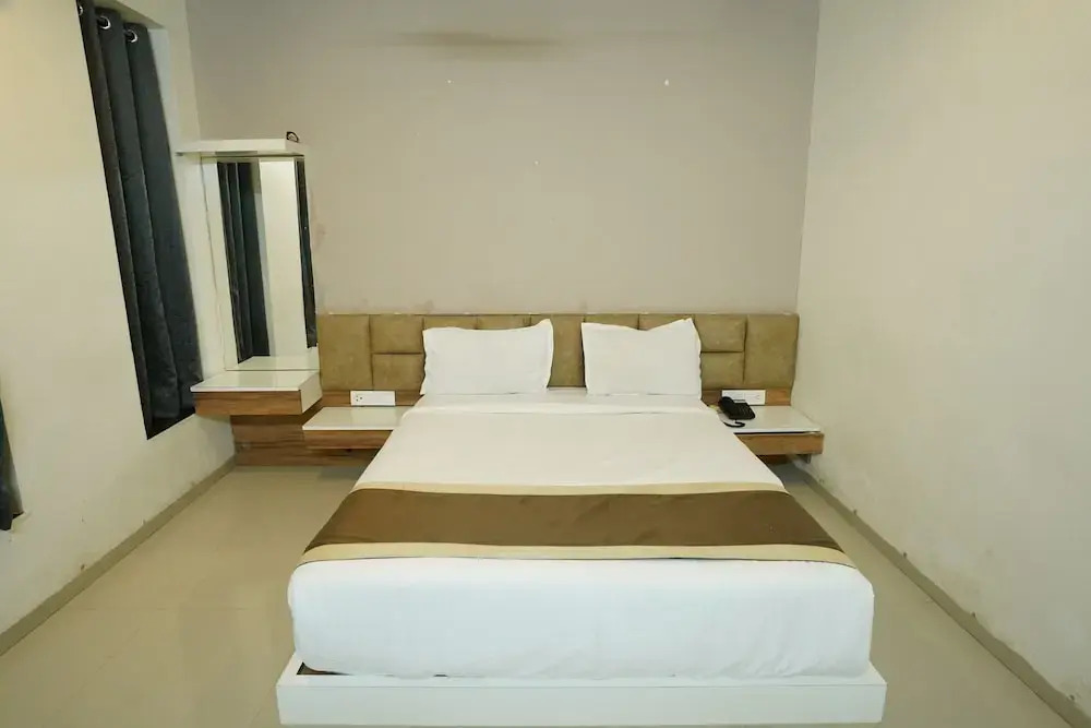 Нандед: Hotel Grand Maratha