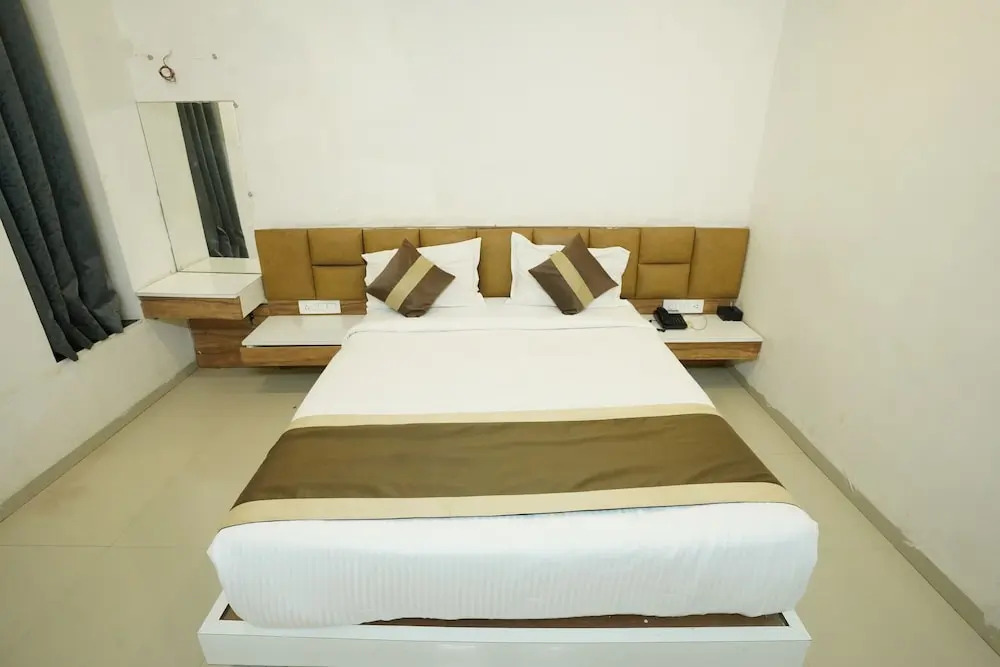 Нандед: Hotel Grand Maratha