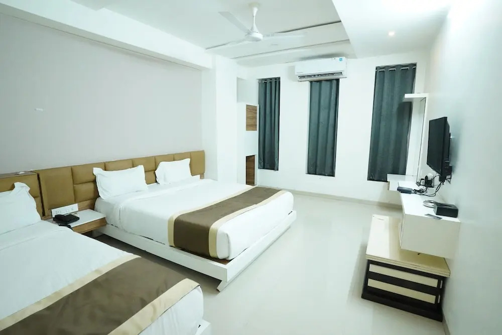 Нандед: Hotel Grand Maratha