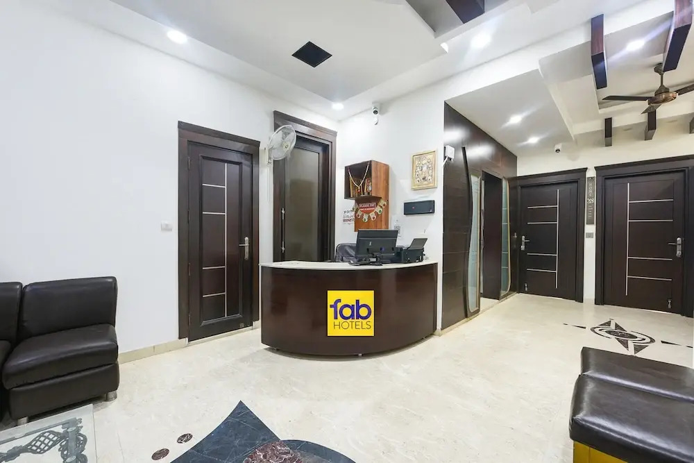 Нью-Дели: Fabhotel Rudraksh Residency