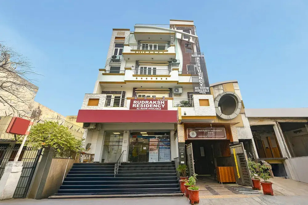Нью-Дели: Fabhotel Rudraksh Residency