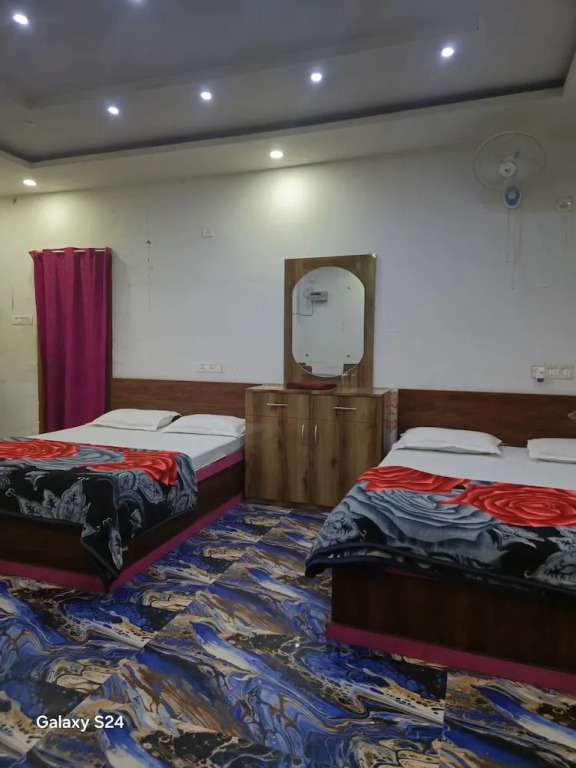 Деогхар: Hotel Parinay Vatika Deoghar