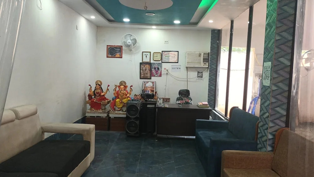 Деогхар: Hotel Parinay Vatika Deoghar