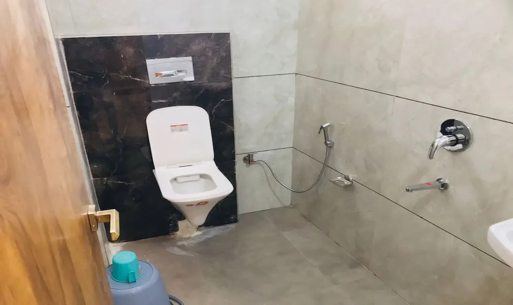 Индаур: Hotel Atharv Inn