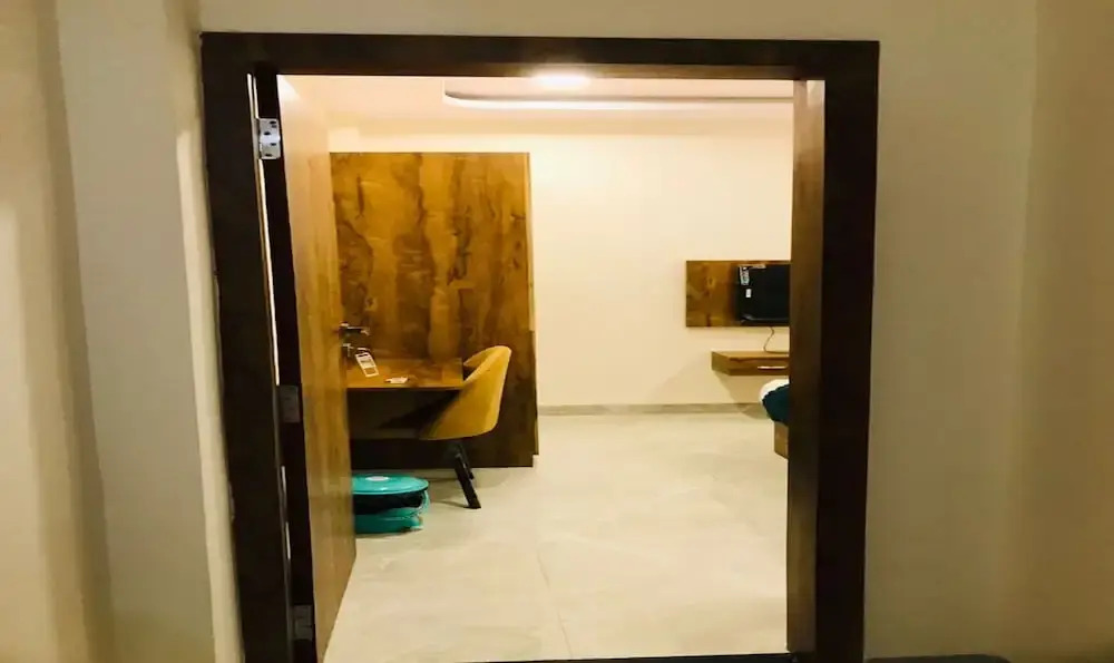Индаур: Hotel Atharv Inn