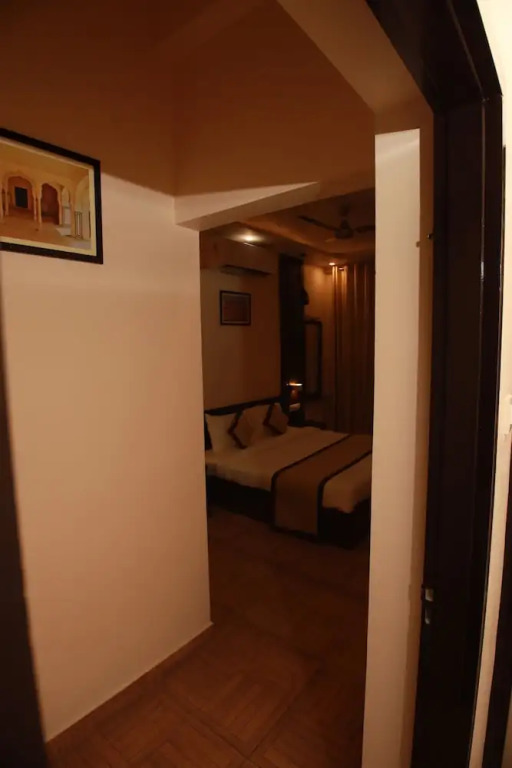 Джайпур: Hotel Aishwarya Inn