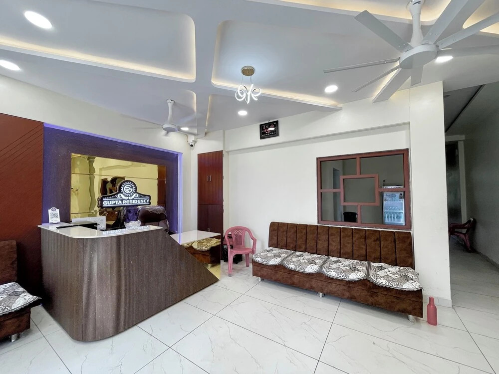 Удджайн: Hotel Gupta Residency - near Temple