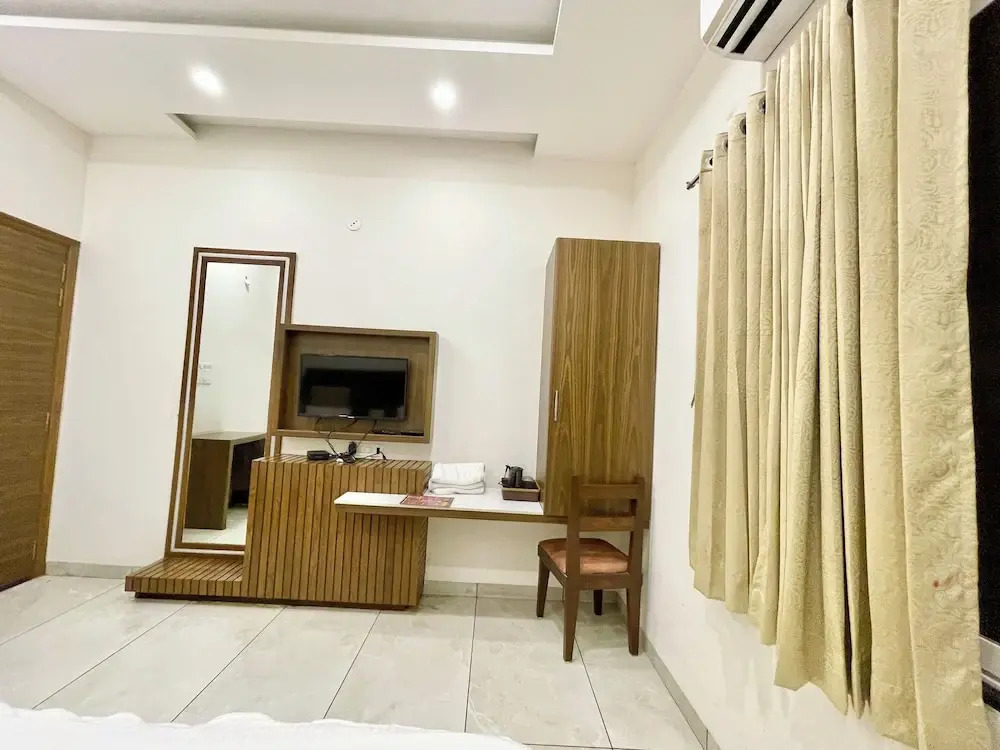 Удджайн: Hotel Govindam Inn - near Temple