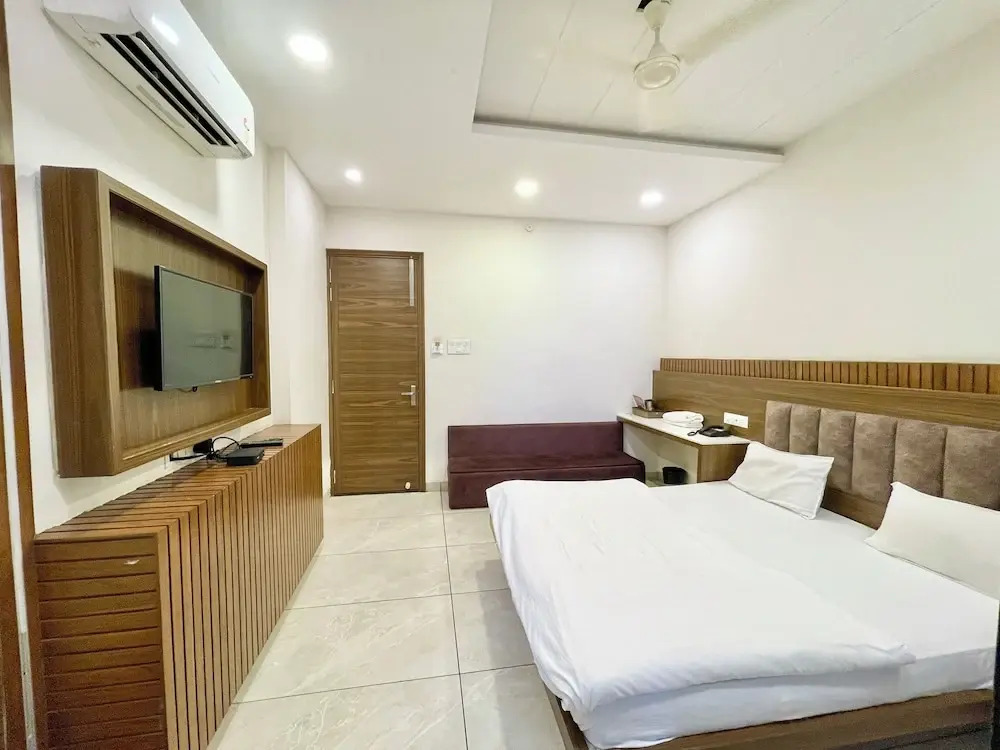 Удджайн: Hotel Govindam Inn - near Temple