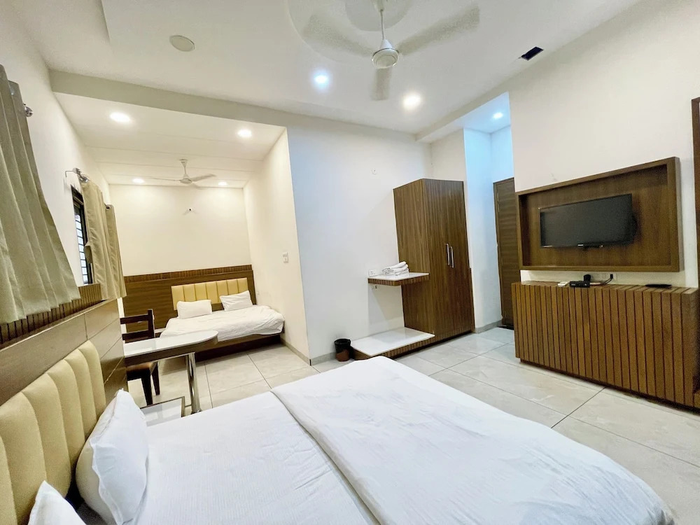 Удджайн: Hotel Govindam Inn - near Temple