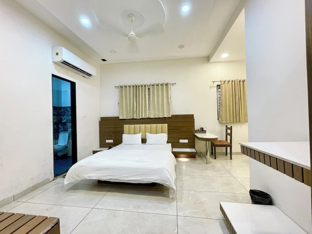 Удджайн: Hotel Govindam Inn - near Temple