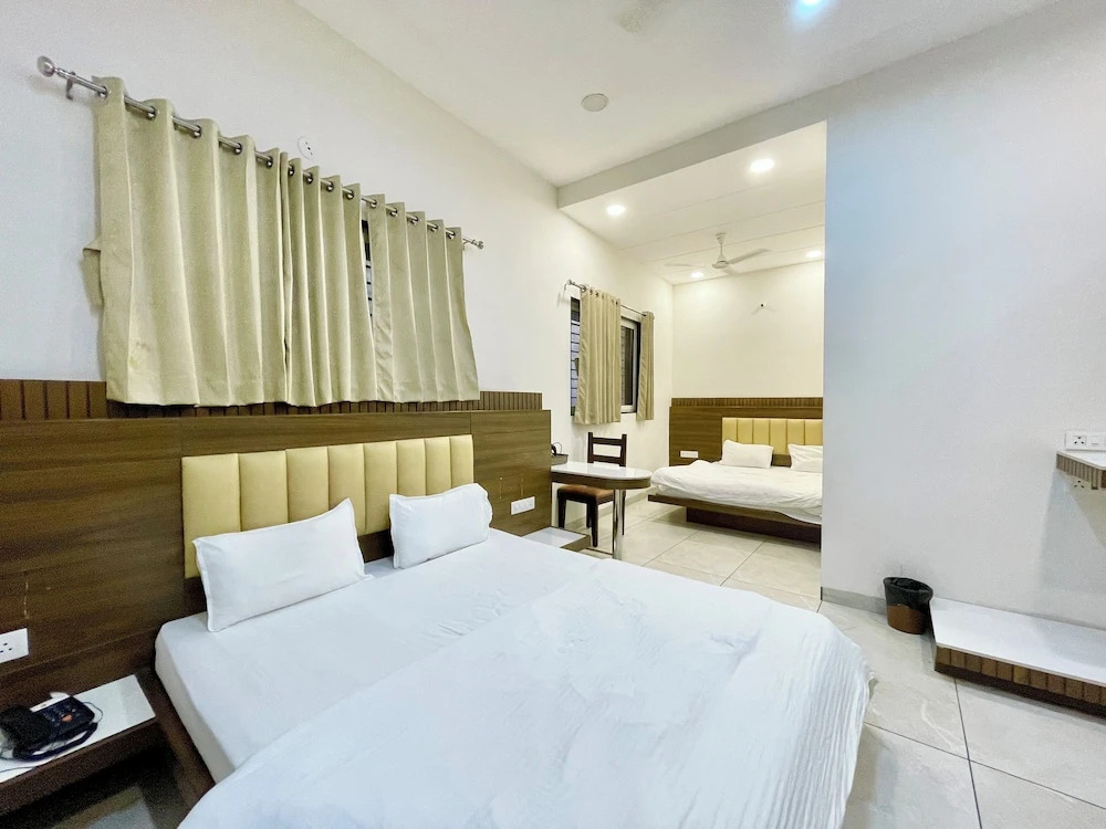 Удджайн: Hotel Govindam Inn - near Temple