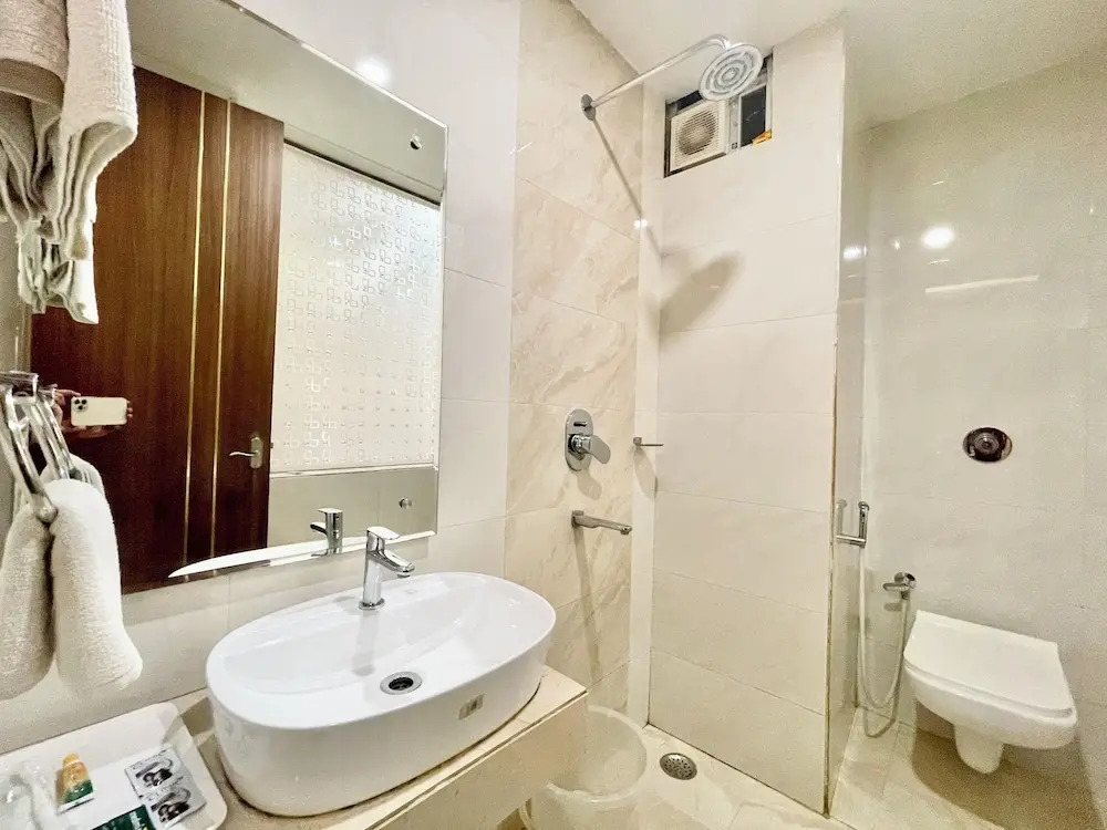 Варанаси: Hotel SRK - near Temple