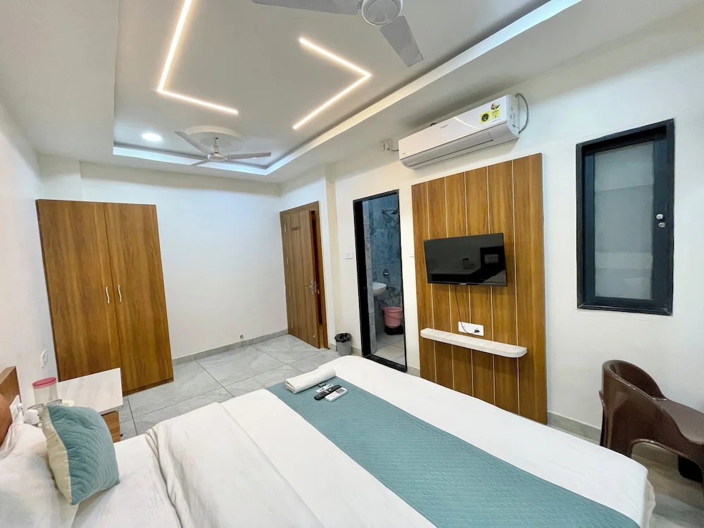 Удджайн: Hotel Shree Nakoda Paradise - Ujjain