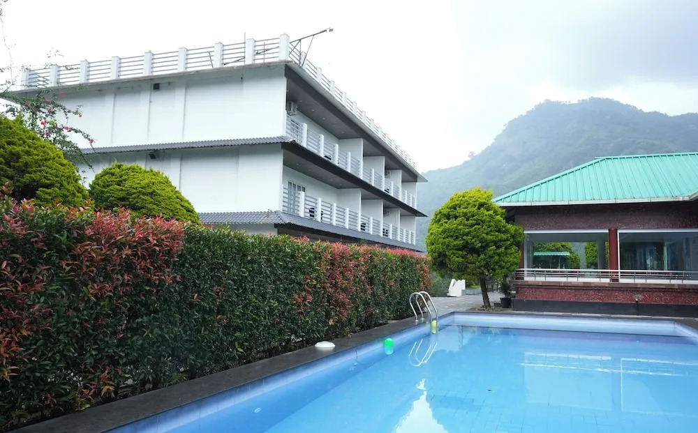 Муннар: Misty Garden Resorts