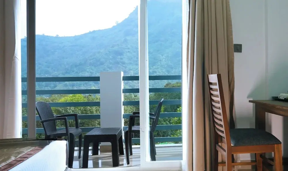 Муннар: Misty Garden Resorts