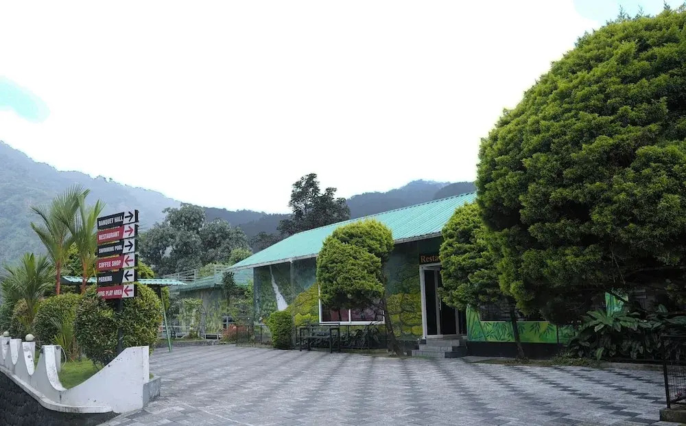 Муннар: Misty Garden Resorts