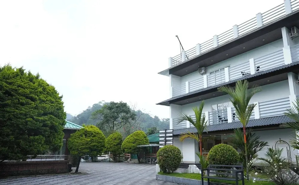 Муннар: Misty Garden Resorts