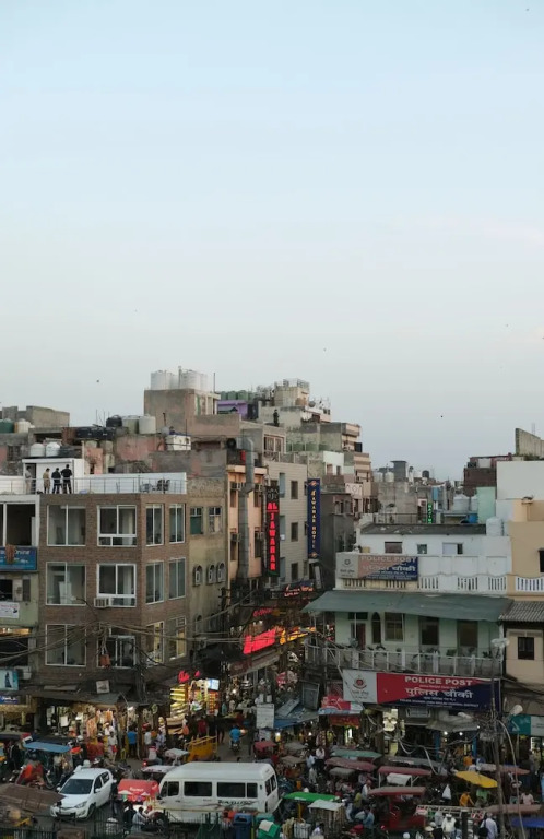 Нью-Дели: Room in Guest Room - Maplewood Guest House, Neeti Bagh, New Delhiit is a Boutiqu Guest House - Room 4