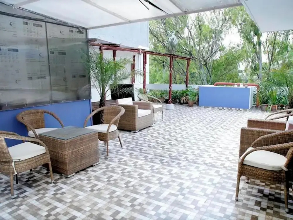 Нью-Дели: Room in Guest Room - Maplewood Guest House, Neeti Bagh, New Delhiit is a Boutiqu Guest House - Room 4