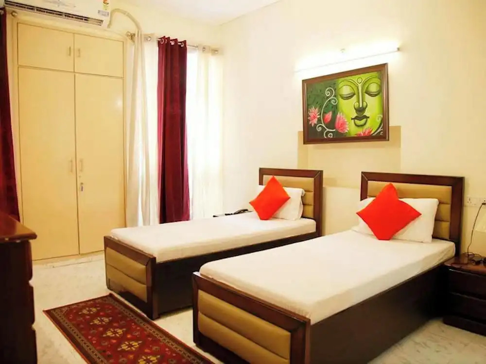 Нью-Дели: Room in Guest Room - Maplewood Guest House, Neeti Bagh, New Delhiit is a Boutiqu Guest House - Room 4