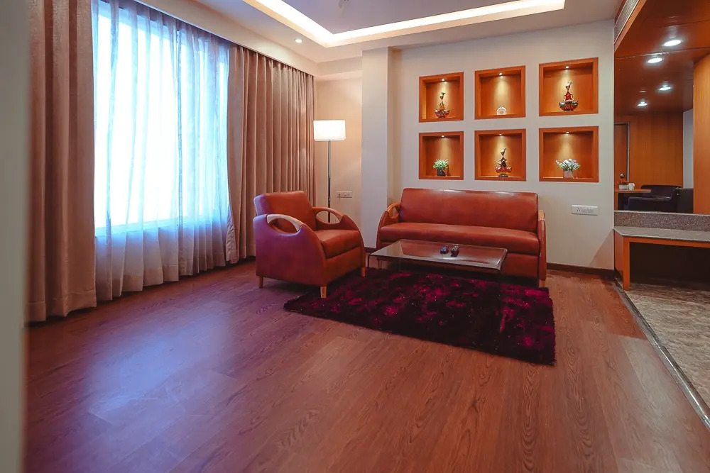 Индаур: Ramee Tarang Hotel Indore