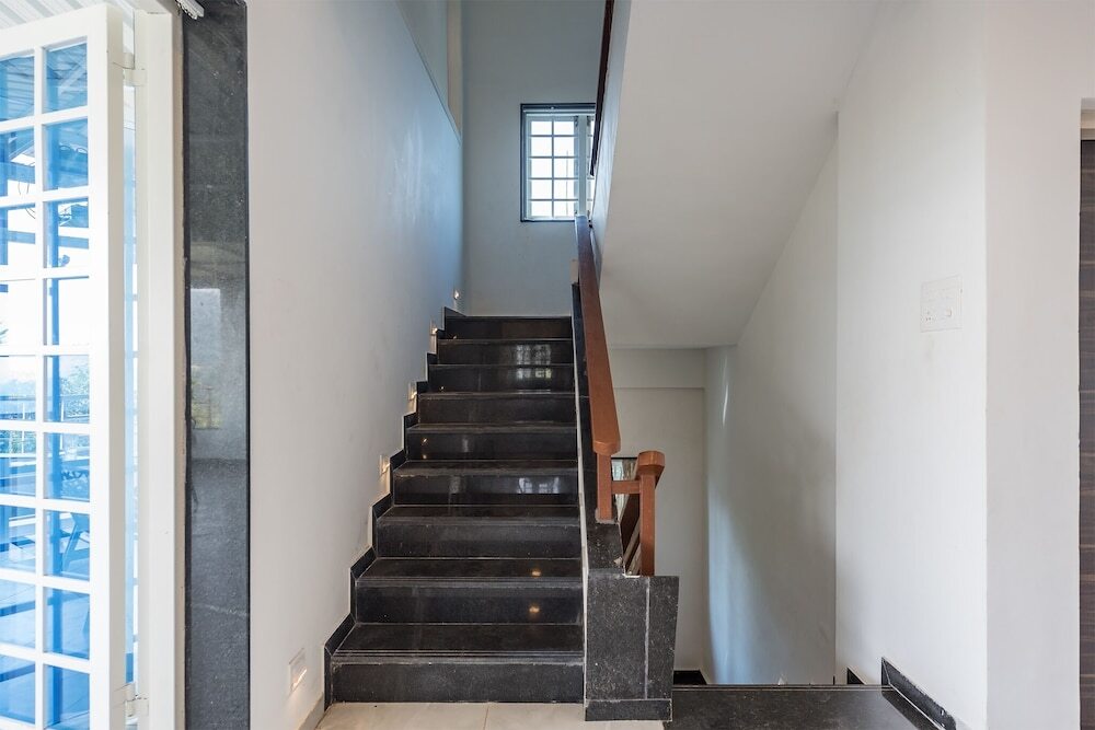 Лаваса: CosmicStays Ekantam - Mountain View Villa near Pune