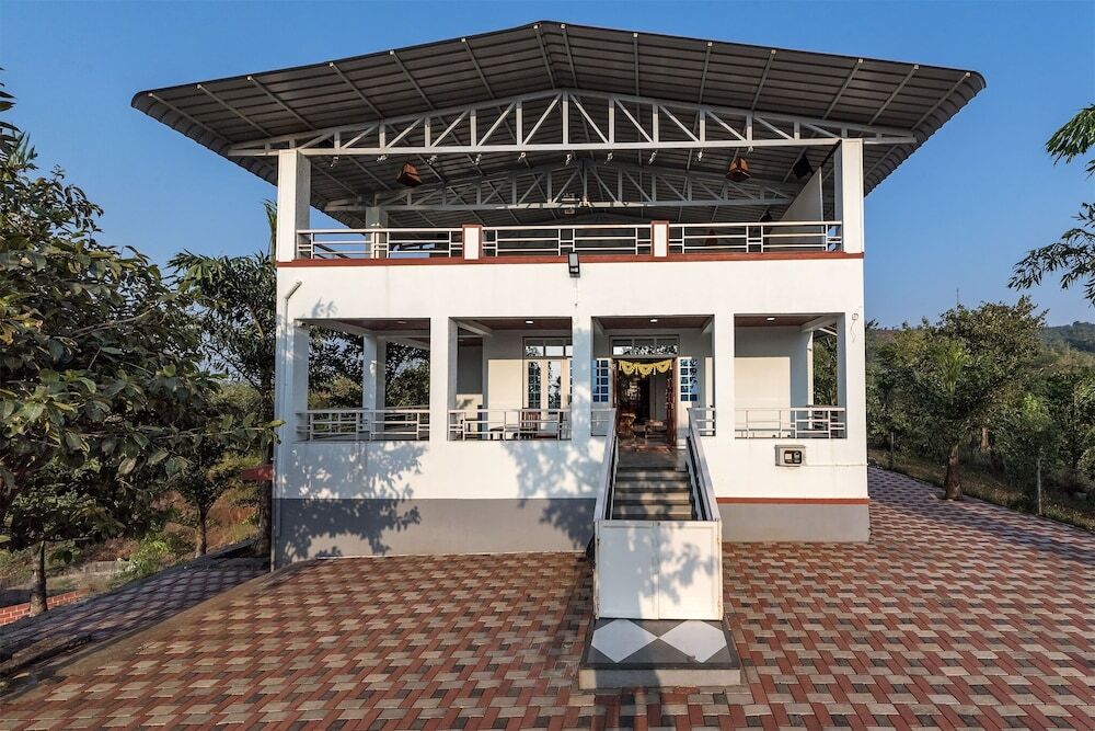 Лаваса: CosmicStays Ekantam - Mountain View Villa near Pune