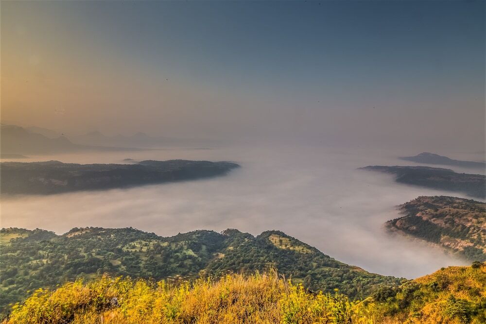 Лаваса: CosmicStays Ekantam - Mountain View Villa near Pune
