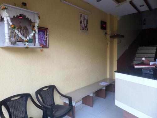 Нашик: Hotel Sai Ratna