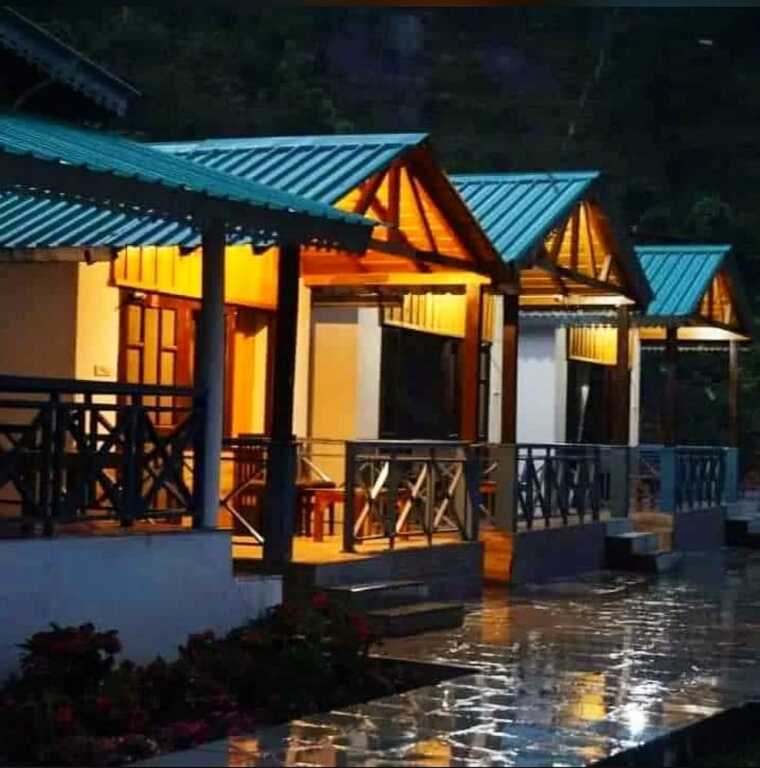 Наинитал: Anant Vilas Resort