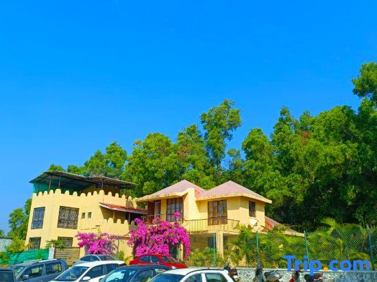 Хандала: Kamshet Highland Resort