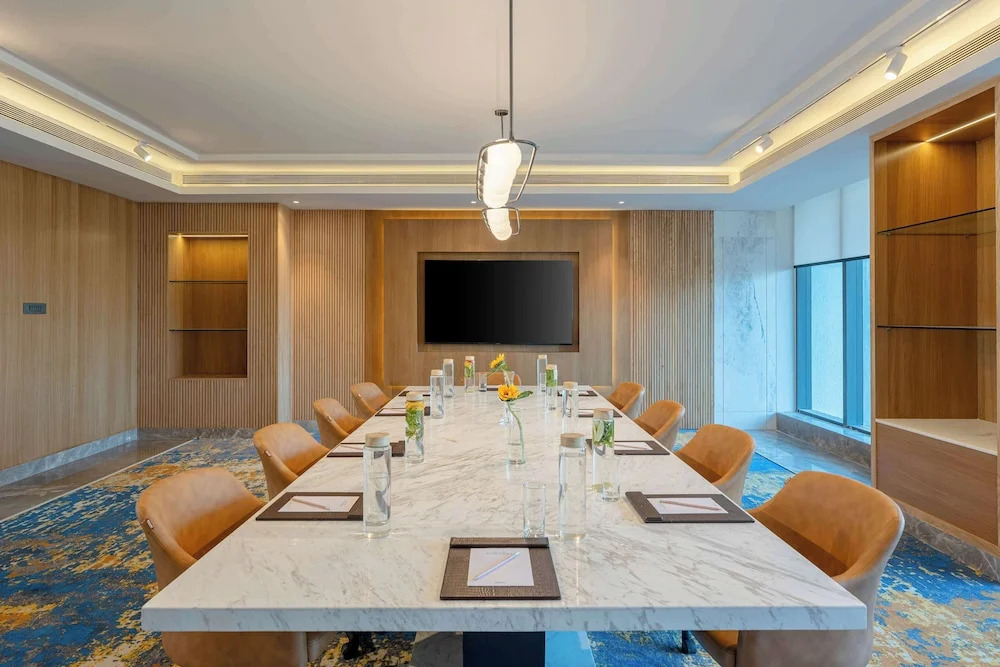 Хандала: Radisson Resort Khopoli