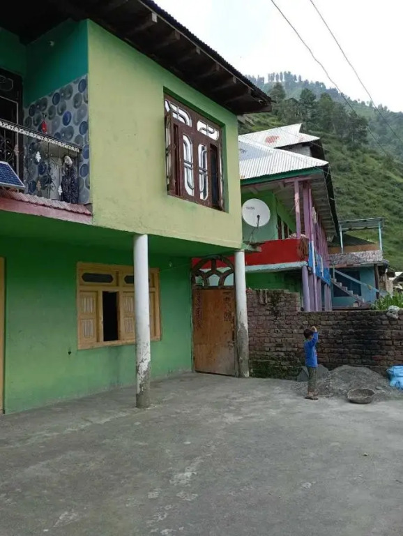 Джамму: POP HOME 92900 Khalida Homestay