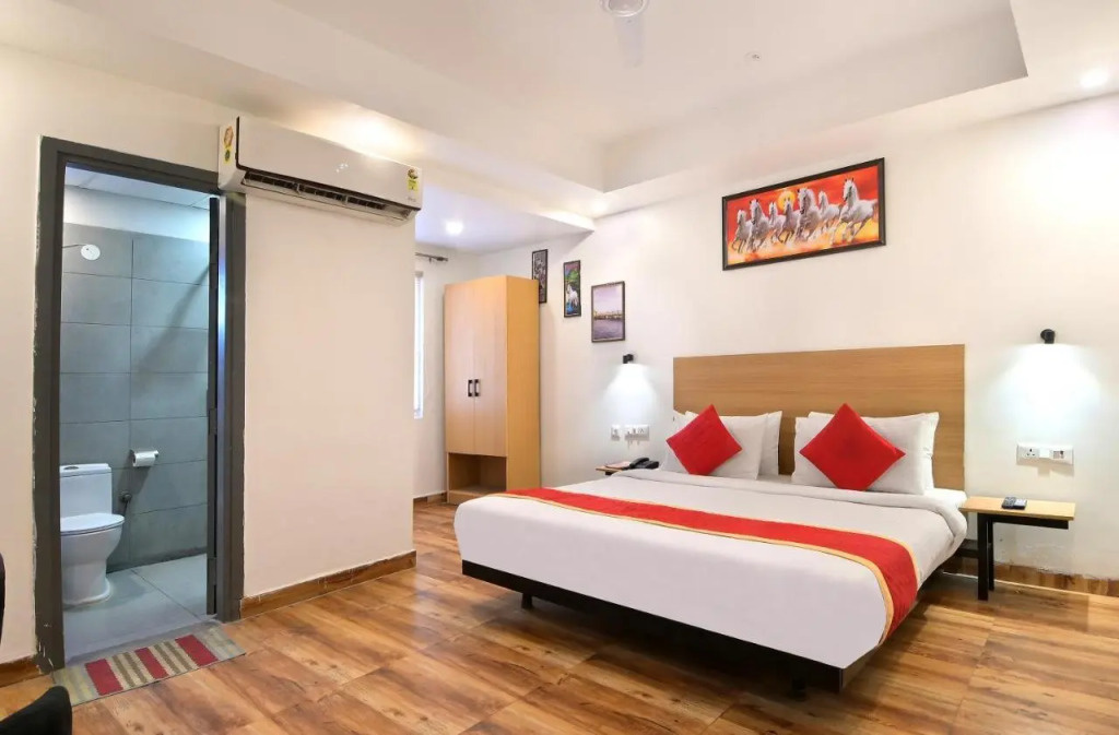 Нойда: Hotel Red York By Byob Hotels