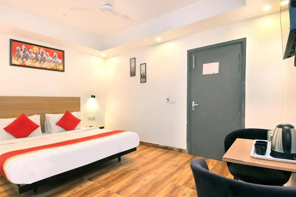 Нойда: Hotel Red York By Byob Hotels