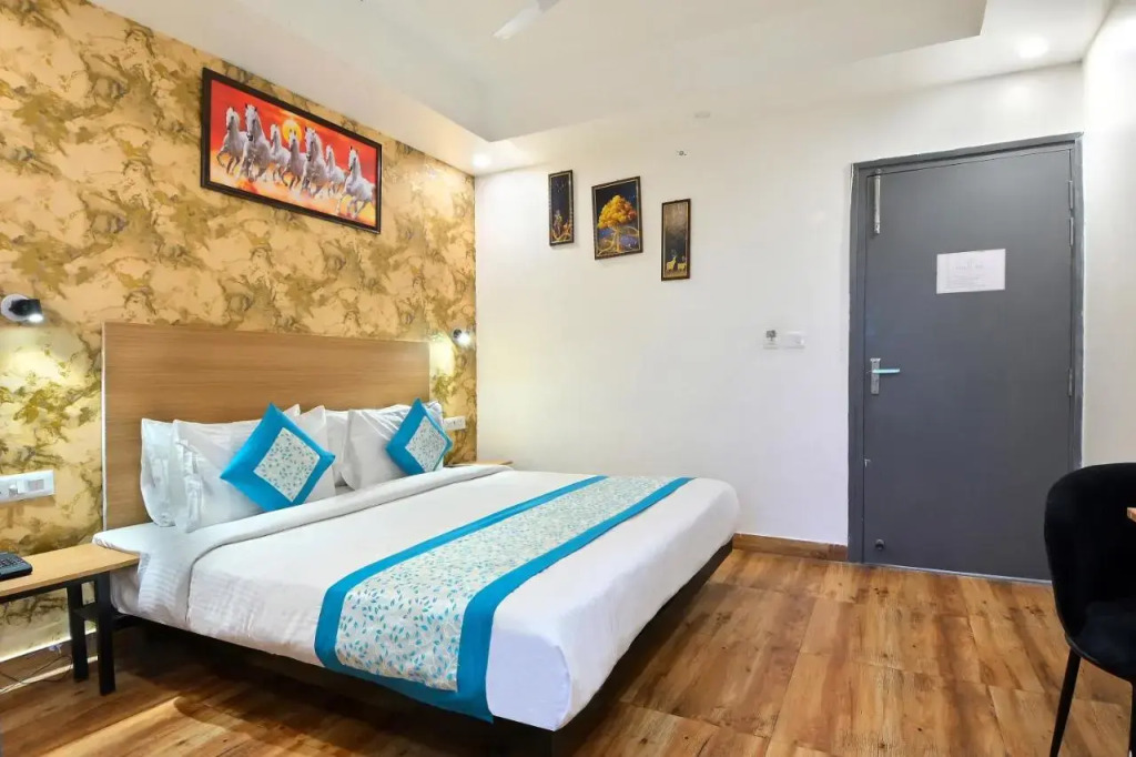 Нойда: Hotel Red York By Byob Hotels